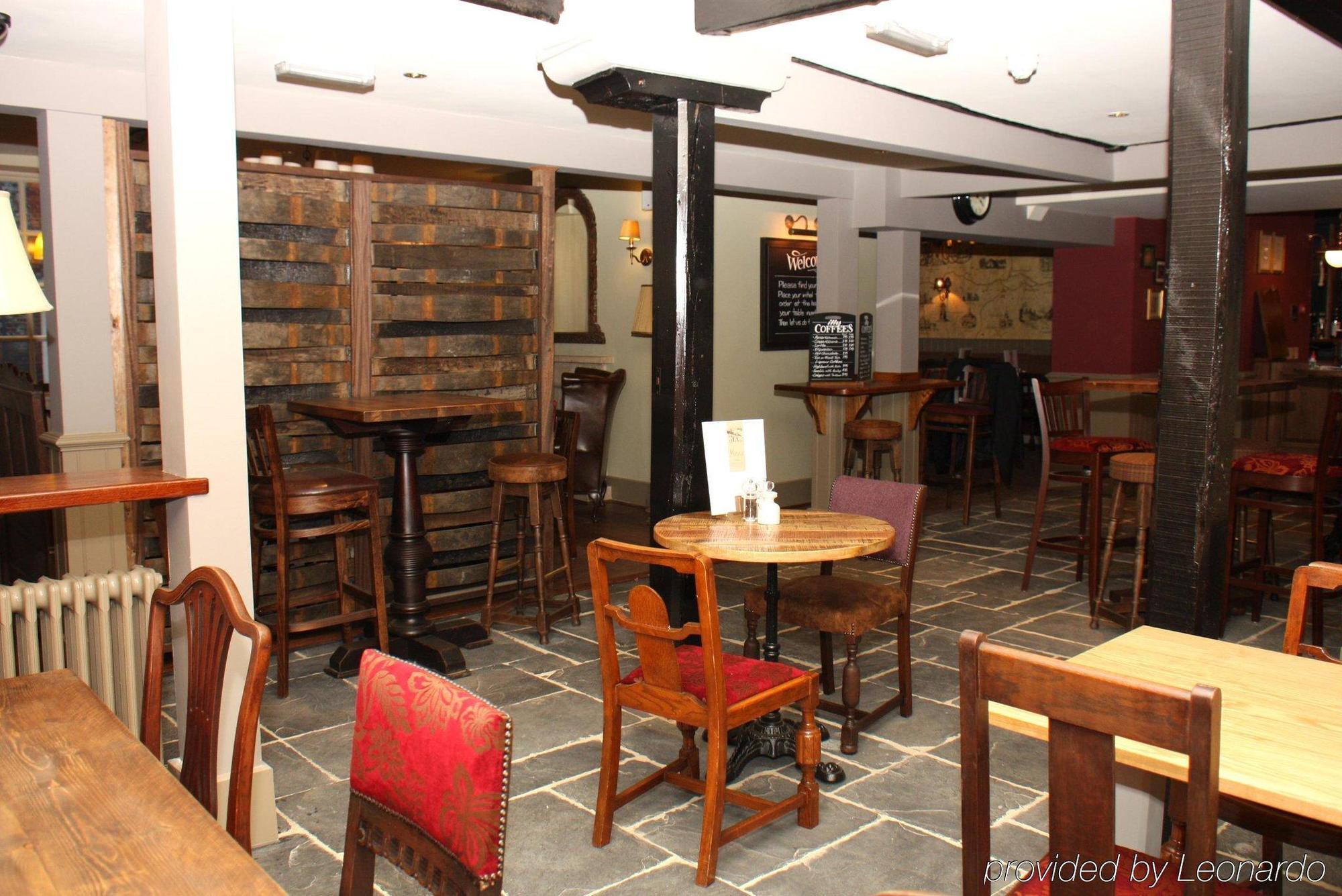 The Bear Hotel By Greene King Inns Hungerford Bagian luar foto