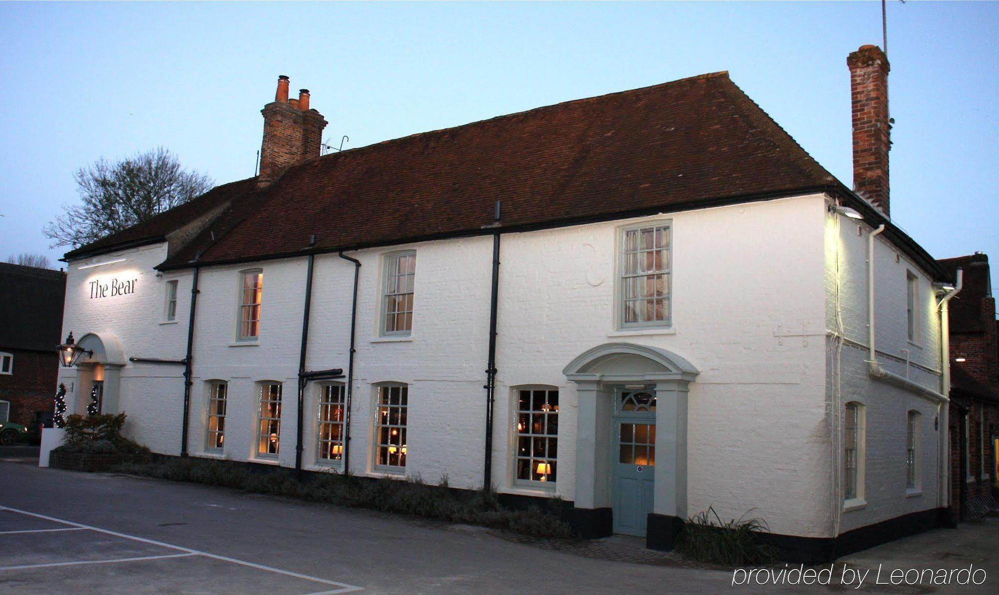 The Bear Hotel By Greene King Inns Hungerford Bagian luar foto
